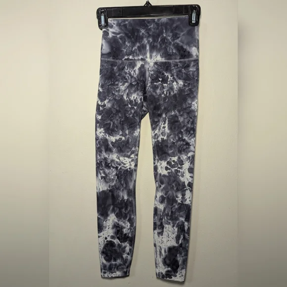 Lululemon Wunder Under High-Rise Tight 25" Marble Dye Classic Navy Womens Size 2 - Picture 1 of 6